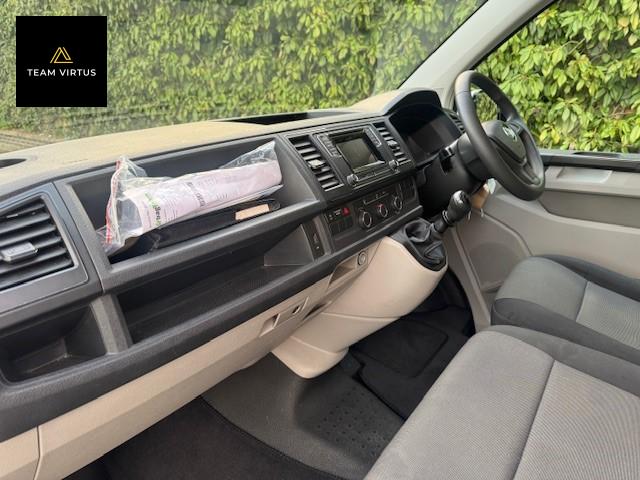 Volkswagen Camper King T6 St Tropez 2.0 TDI T28 BlueMotion Tech Startline Euro 6 