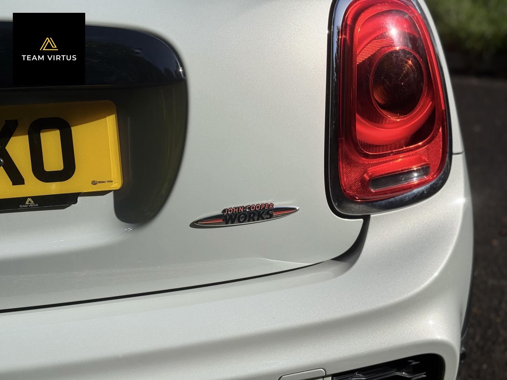 MINI Hatch 2.0 John Cooper Works Hatchback 3dr Petrol Auto 8 Spd Euro 6 (s/s) (231 ps)