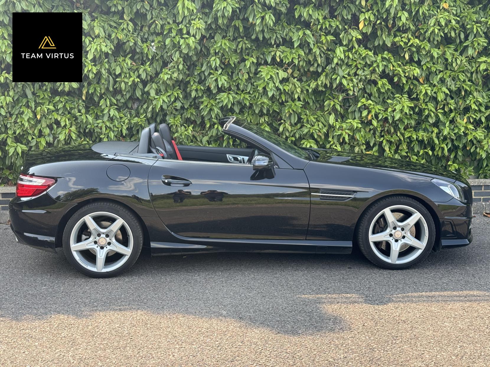 Mercedes-Benz SLK 2.1 SLK250 CDI AMG Sport Convertible 2dr Diesel G-Tronic+ Euro 5 (s/s) (204 ps)
