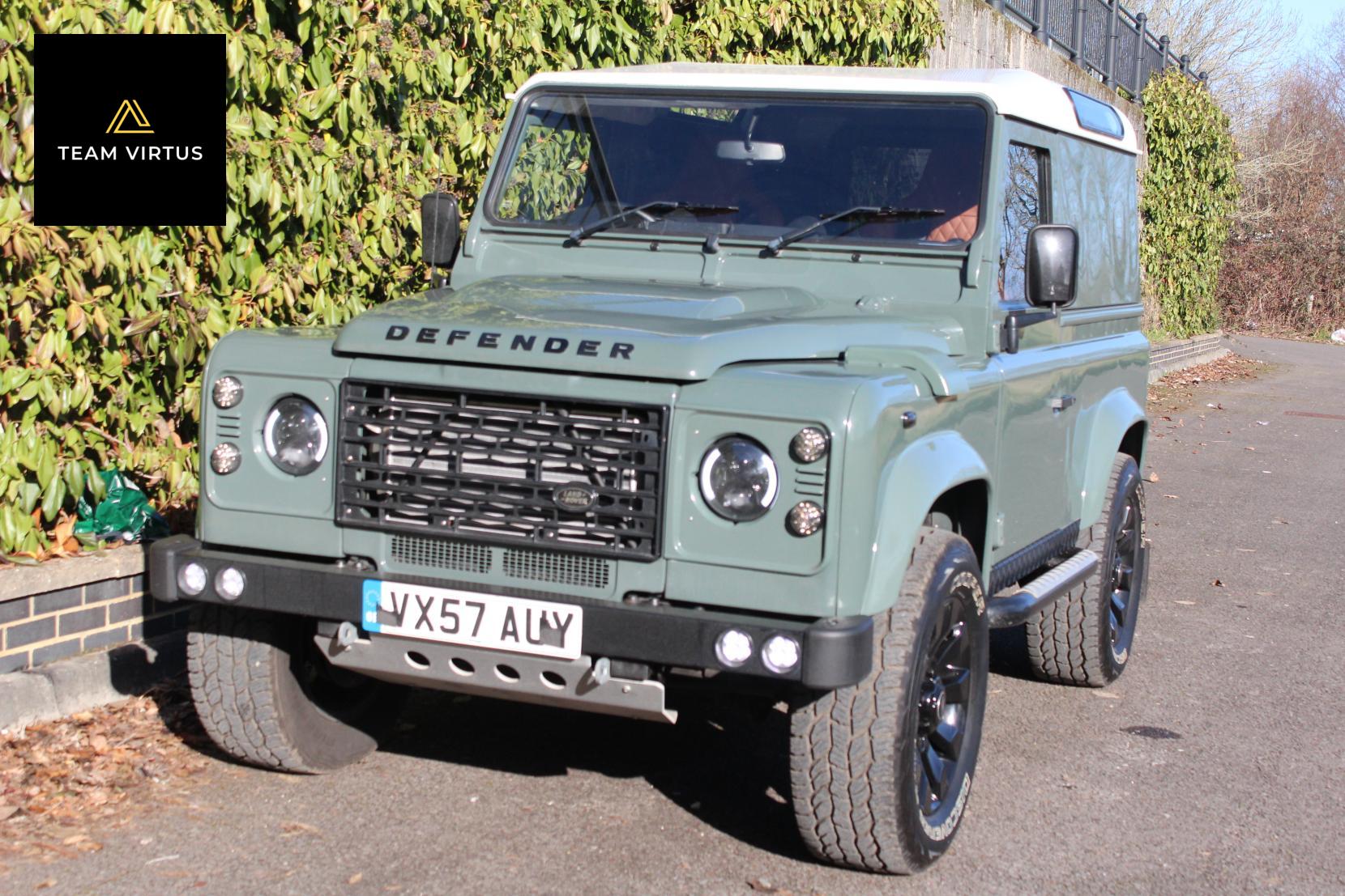 Land Rover Defender 90 2.4 TDCi Pickup 2dr Diesel Manual 4WD SWB Euro 4 (122 bhp)