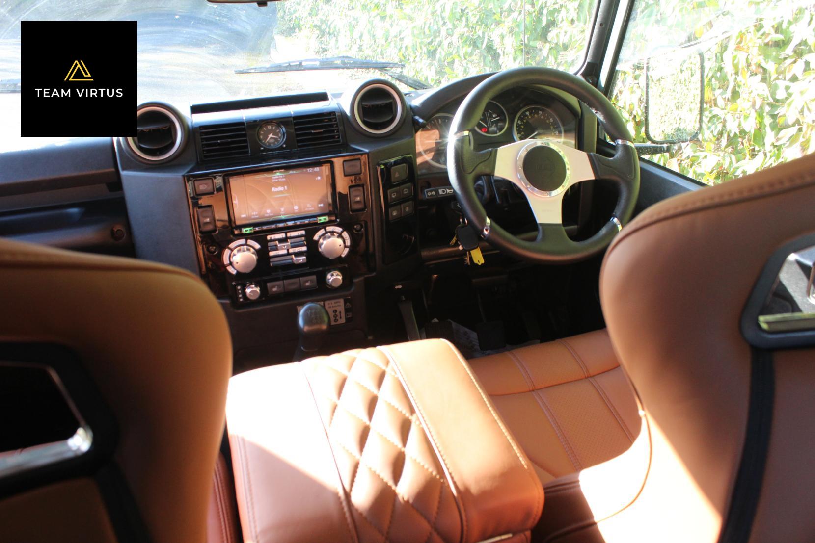 Land Rover Defender 90 2.4 TDCi Pickup 2dr Diesel Manual 4WD SWB Euro 4 (122 bhp)