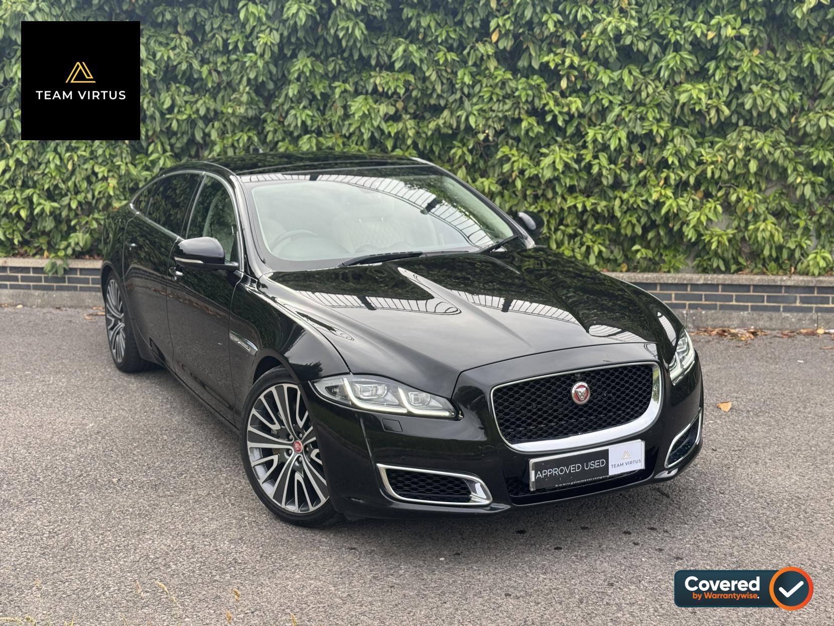 Jaguar XJ 3.0d V6 Autobiography Saloon 4dr Diesel Auto Euro 6 (s/s) (LWB) (300 ps)