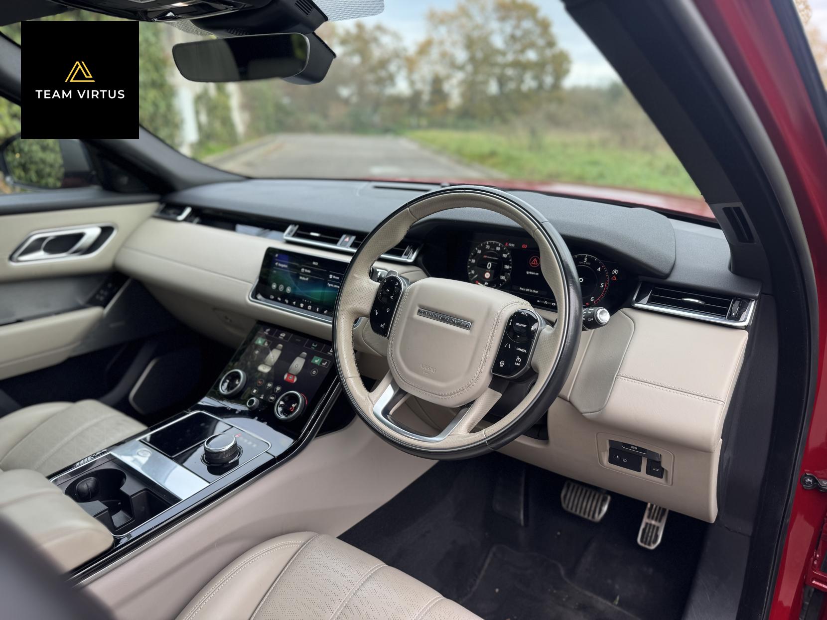 Land Rover Range Rover Velar 2.0 D240 R-Dynamic HSE SUV 5dr Diesel Auto 4WD Euro 6 (s/s) (240 ps)