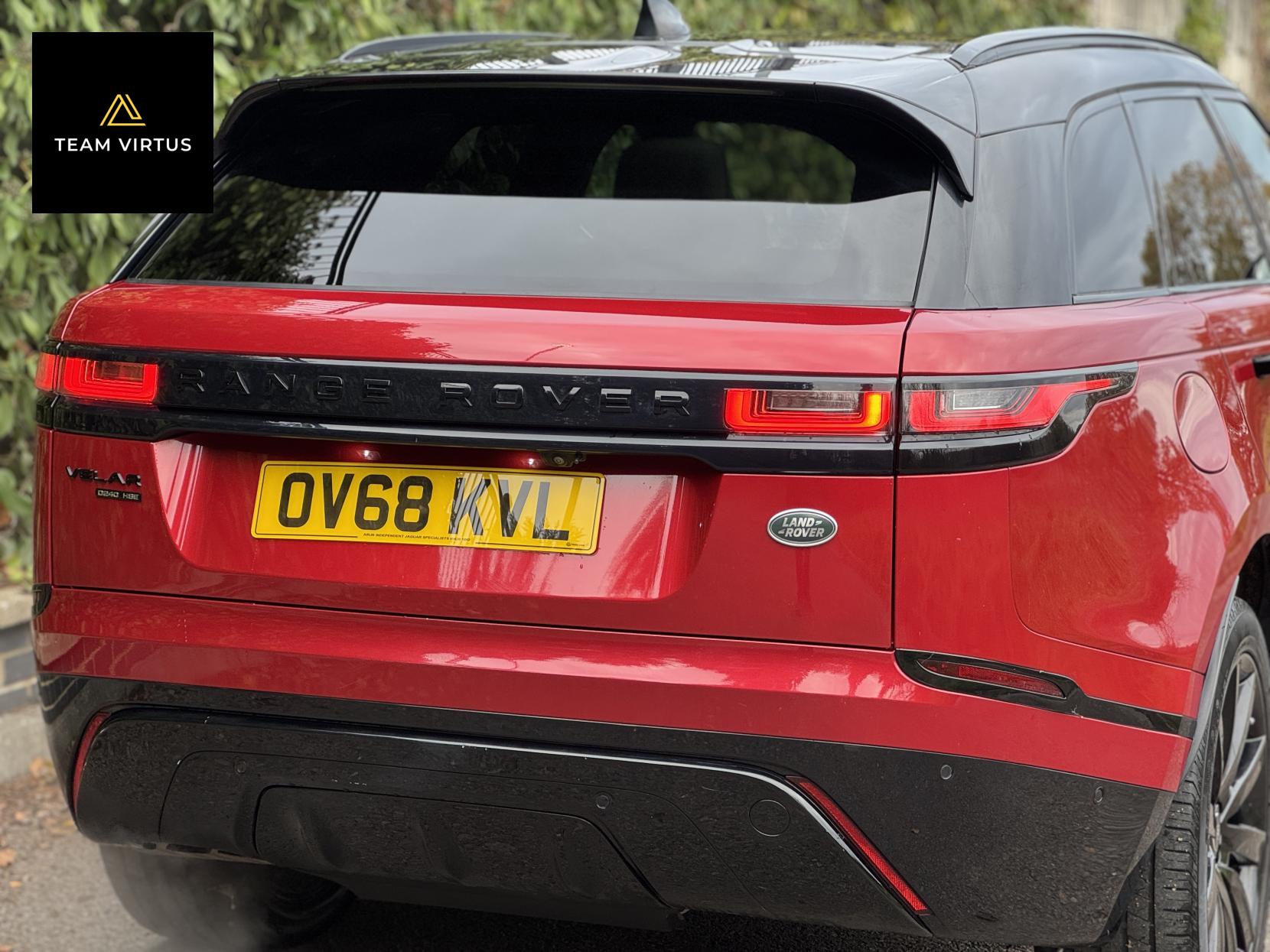 Land Rover Range Rover Velar 2.0 D240 R-Dynamic HSE SUV 5dr Diesel Auto 4WD Euro 6 (s/s) (240 ps)