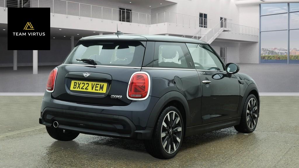 MINI Hatch 1.5 Cooper Exclusive Hatchback 3dr Petrol Steptronic Euro 6 (s/s) (136 ps)