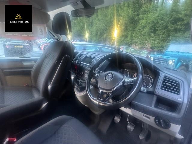 Volkswagen Transporter T30 Highline 150 2.0 Tdi  2.0 TDI T30 BlueMotion Tech Highline LWB Euro 6 (150 ps)