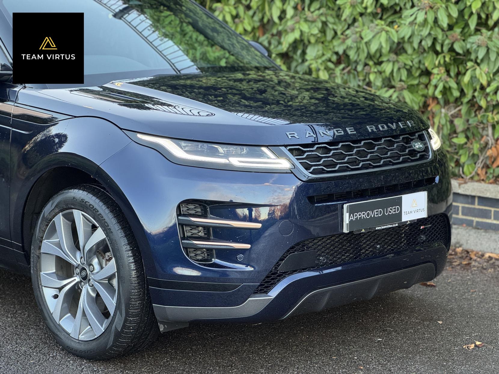 Land Rover Range Rover Evoque 1.5 P300e 12.2kWh R-Dynamic SE SUV 5dr Petrol Plug-in Hybrid Auto 4WD Euro 6 (s/s) (309 ps)