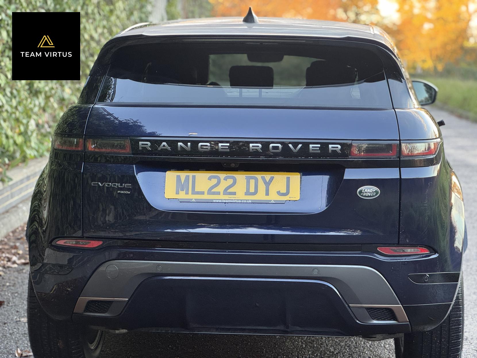 Land Rover Range Rover Evoque 1.5 P300e 12.2kWh R-Dynamic SE SUV 5dr Petrol Plug-in Hybrid Auto 4WD Euro 6 (s/s) (309 ps)